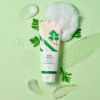 Изображение Успокаивающая пенка для умывания с полынью Round Lab Mugwort Calming Cleanser, 150 мл